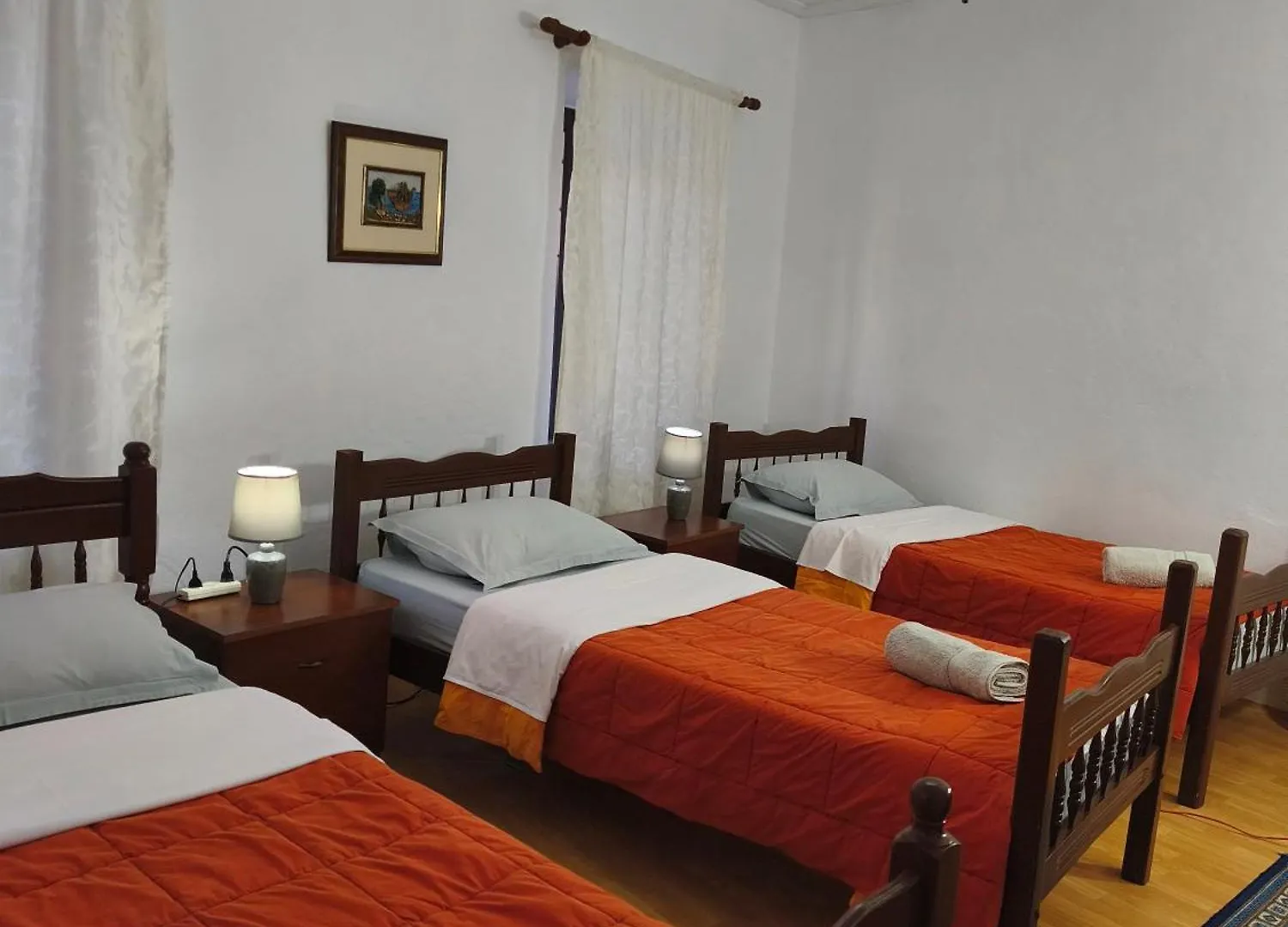 Onetwosleep Guesthouse Shkodër Maison d'hôtes